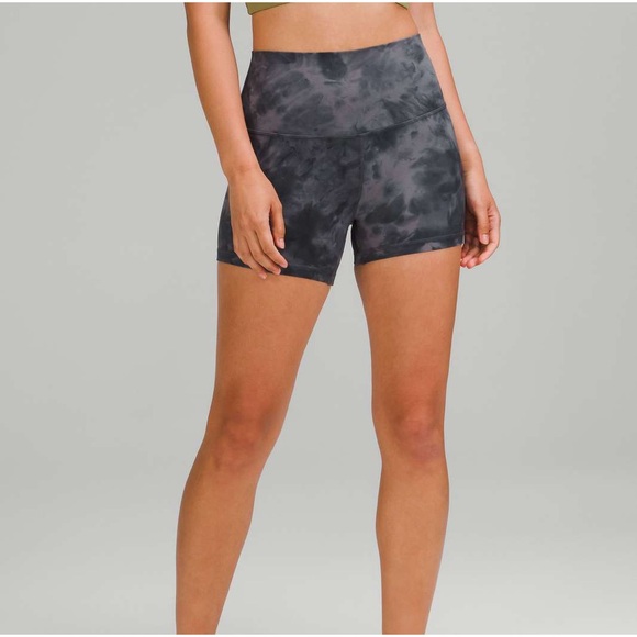 EUC Lululemon Align High-Rise Short 4" Diamond Dye Pitch Graphite Grey size 10 - Picture 2 of 9